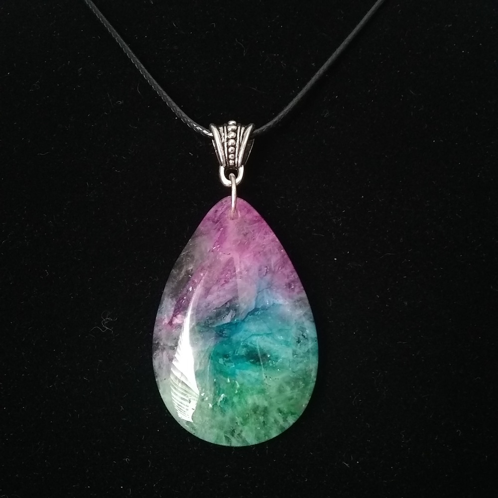 Multi Colored Agate Pendant Necklace